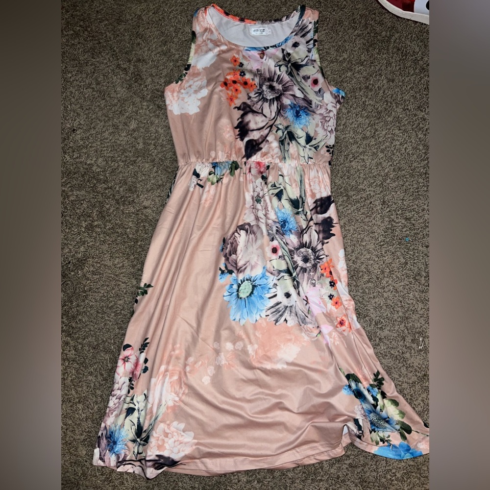 Ours Flower dress